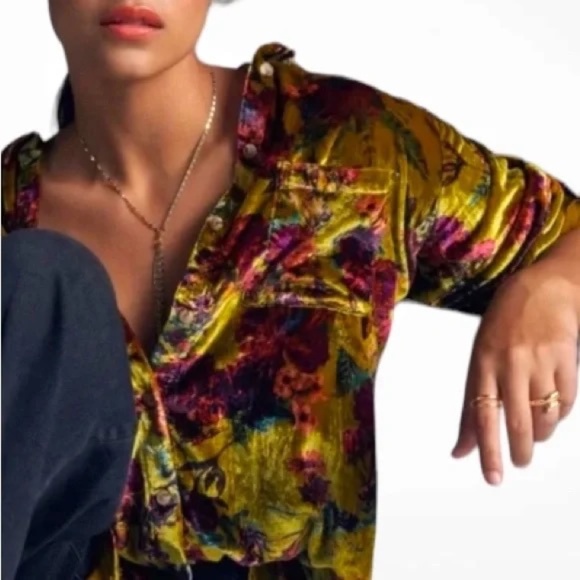 PILCRO ANTHROPOLOGIE FLORAL VELVET BUTTON DOWN SHIRT Size Small - Picture 3 of 7